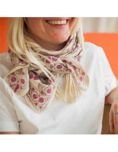 Duża apaszka Latika "Bouton d' or" Coquillage