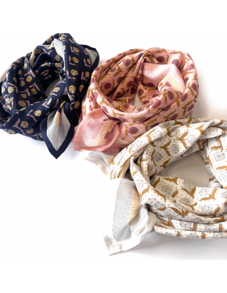 Duża apaszka Latika "Lotus" Poudre