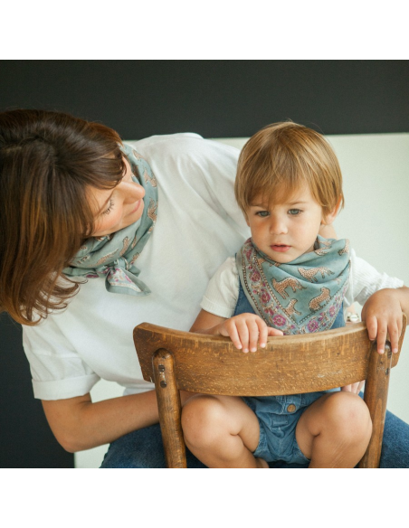Mała apaszka Manika Bengale Céladon