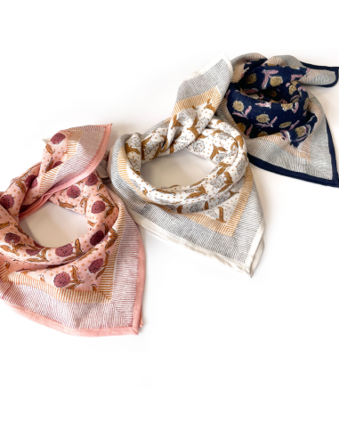 Mała apaszka Manika "Lotus" Poudre